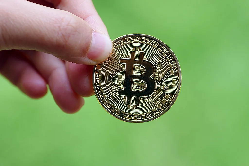 比特币三个月来首次突破8万美元 8月迄今累计涨幅高达28%！