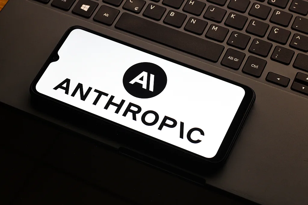 不只OpenAI！Anthropic也想造芯片 曾拟70亿美元收购一初创公司