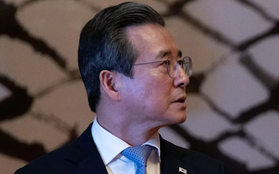 青瓦台政策室长金容范请辞 此前因个股杠杆ETF面临刑事指控