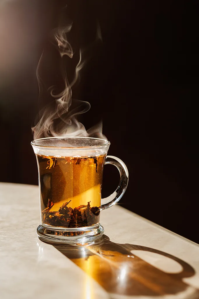 喝茶喝咖啡别太烫！最新超大规模研究：过烫饮品或显著增加食管癌风险