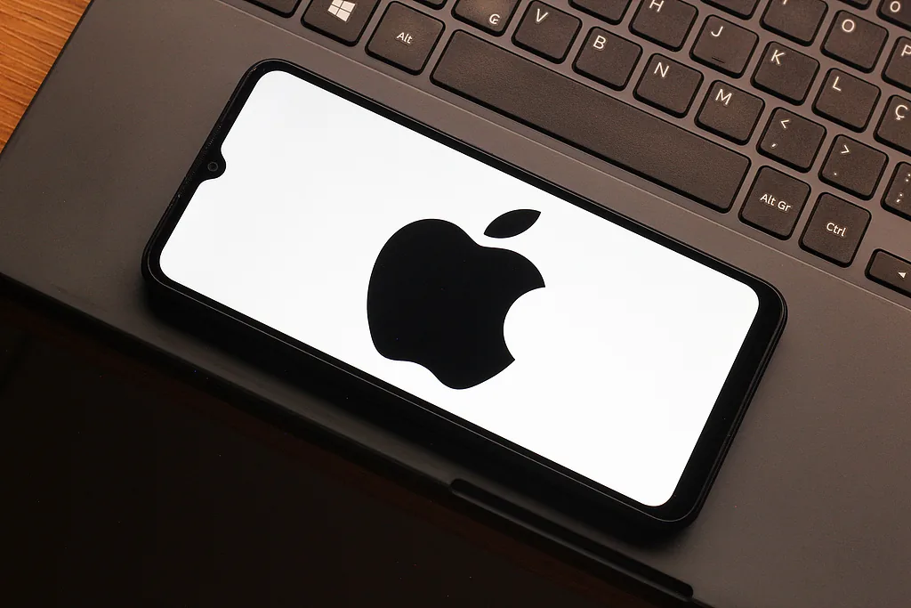 市场研究机构：苹果2026年将售出600万部折叠屏iPhone Duo